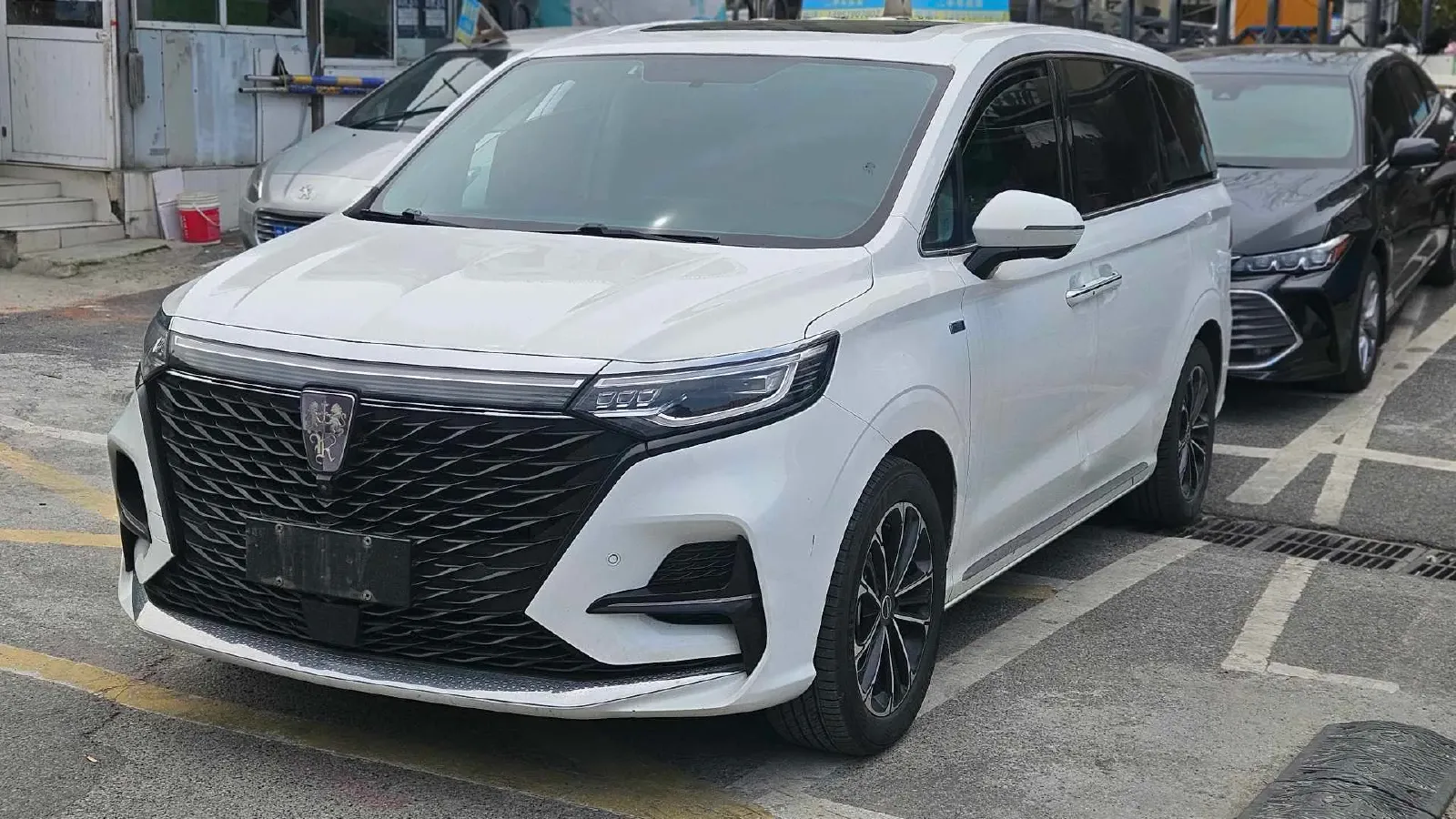 2021 Roewe iMAX8 2.0T 234HP L4 8AT,autocango,china used car exporter,china ev exporter,chinese used car exporter,chinese used ev exporter