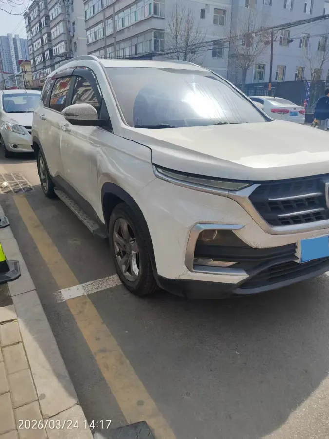 2018 BaoJun 530 1.5T 150HP L4 6DCT,autocango,china used car exporter,china ev exporter,chinese used car exporter,chinese used ev exporter