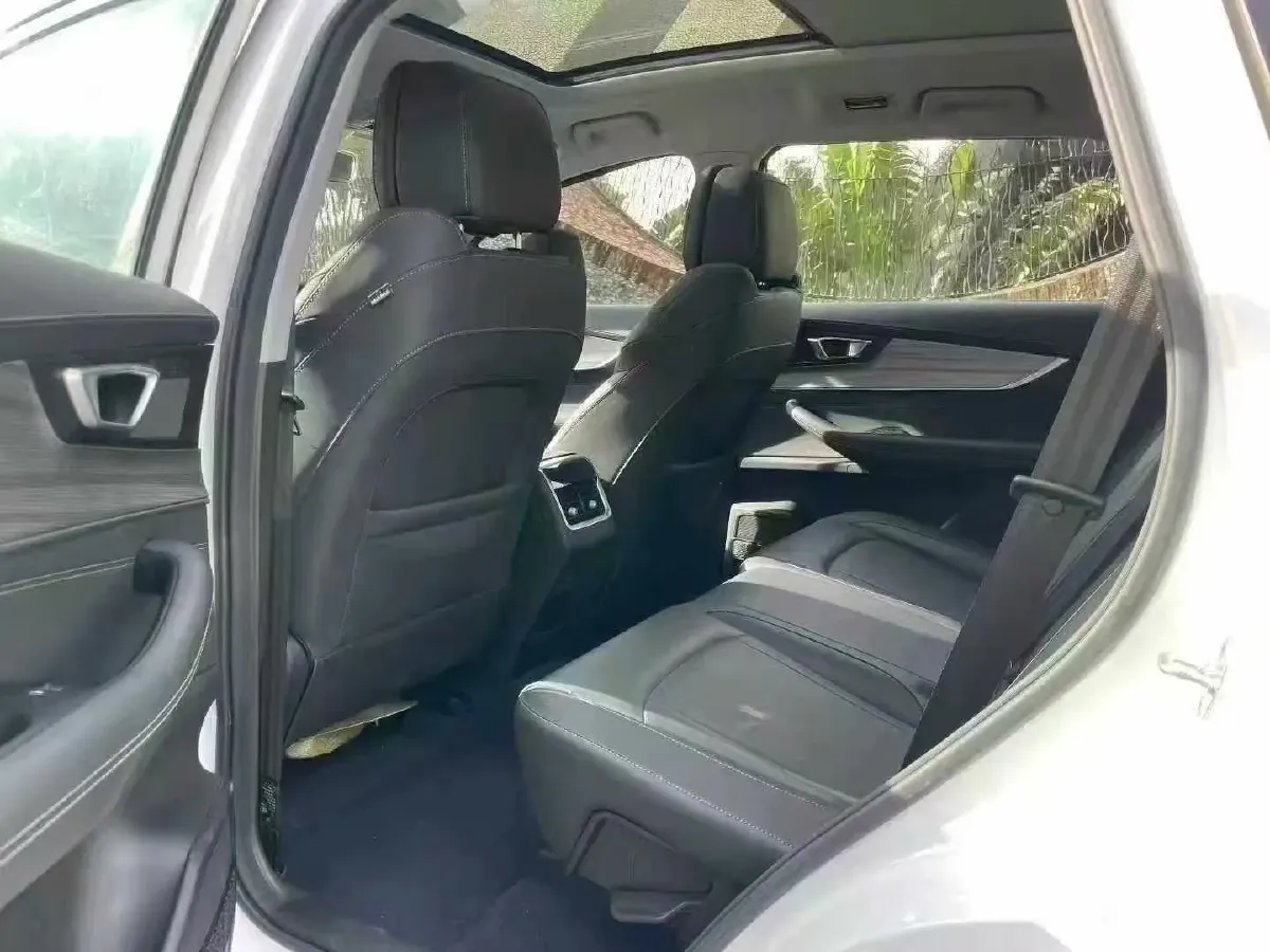 2024 Chery Tiggo 8 1.5T 156HP L4 6DCT,autocango,china used car exporter,china ev exporter,chinese used car exporter,chinese used ev exporter