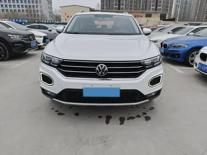 2022 Volkswagen T-Roc 1.4T 150HP L4 7DCT,autocango,china used car exporter,china ev exporter,chinese used car exporter,chinese used ev exporter