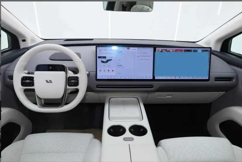 2025 Li i8 BEV,autocango,china used car exporter,china ev exporter,chinese used car exporter,chinese used ev exporter