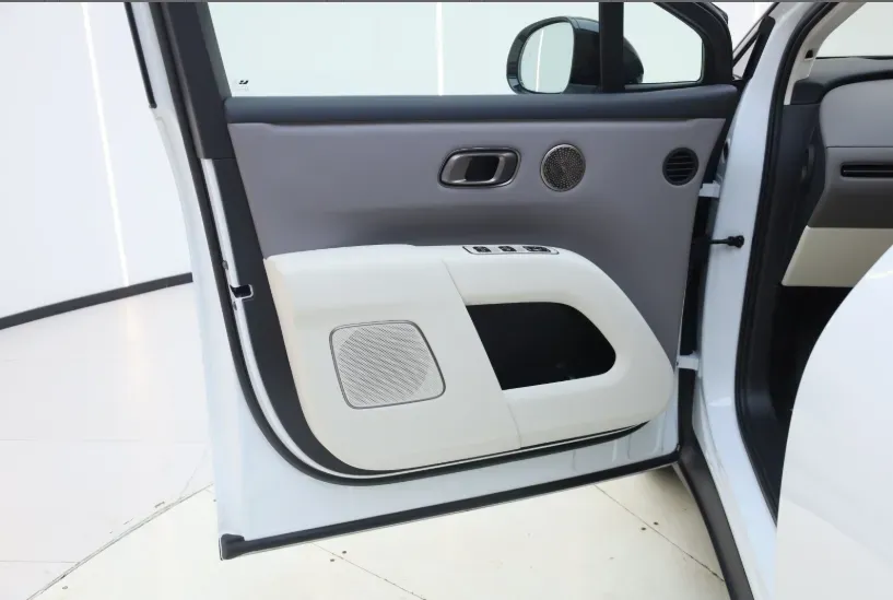 2025 Li i8 BEV,autocango,china used car exporter,china ev exporter,chinese used car exporter,chinese used ev exporter