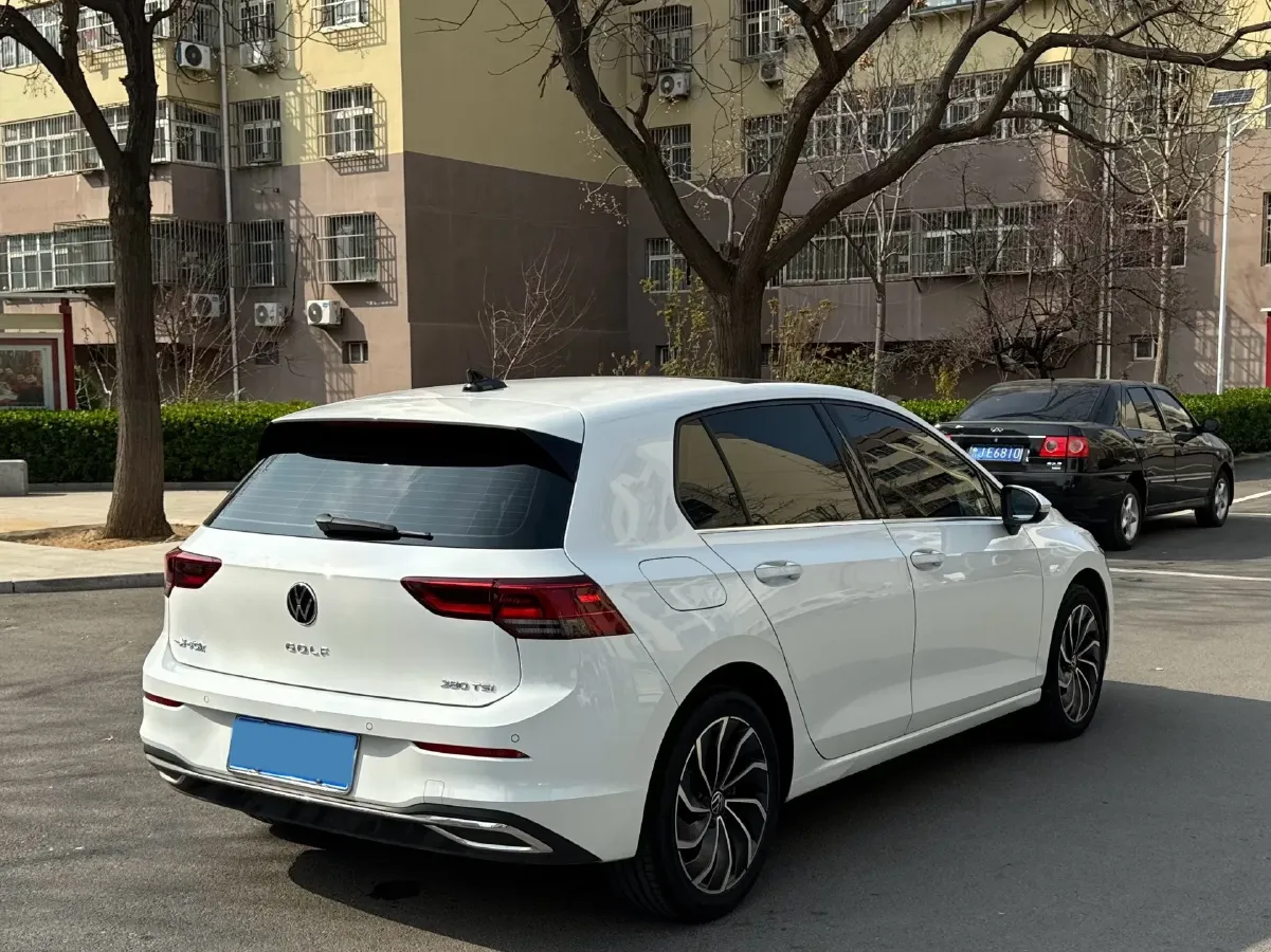 2024 Volkswagen Golf 1.4T 150HP L4 7DCT,autocango,china used car exporter,china ev exporter,chinese used car exporter,chinese used ev exporter