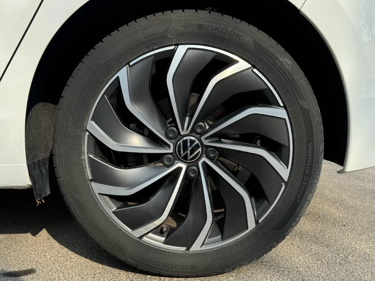 2024 Volkswagen Golf 1.4T 150HP L4 7DCT,autocango,china used car exporter,china ev exporter,chinese used car exporter,chinese used ev exporter