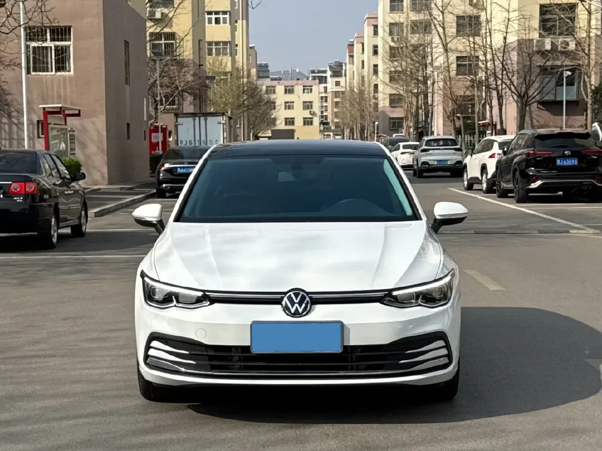 2024 Volkswagen Golf 1.4T 150HP L4 7DCT,autocango,china used car exporter,china ev exporter,chinese used car exporter,chinese used ev exporter