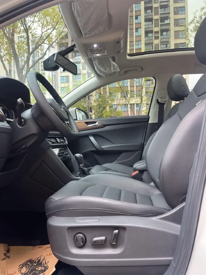 2022 Volkswagen Tharu 1.4T 150HP L4 7DCT,autocango,china used car exporter,china ev exporter,chinese used car exporter,chinese used ev exporter