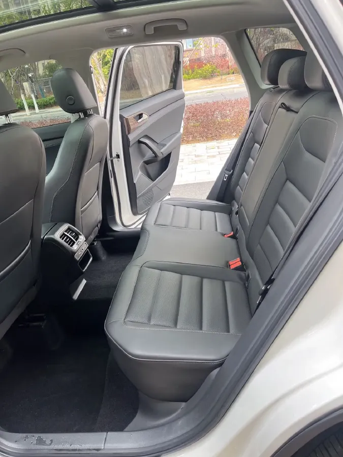 2022 Volkswagen Tharu 1.4T 150HP L4 7DCT,autocango,china used car exporter,china ev exporter,chinese used car exporter,chinese used ev exporter