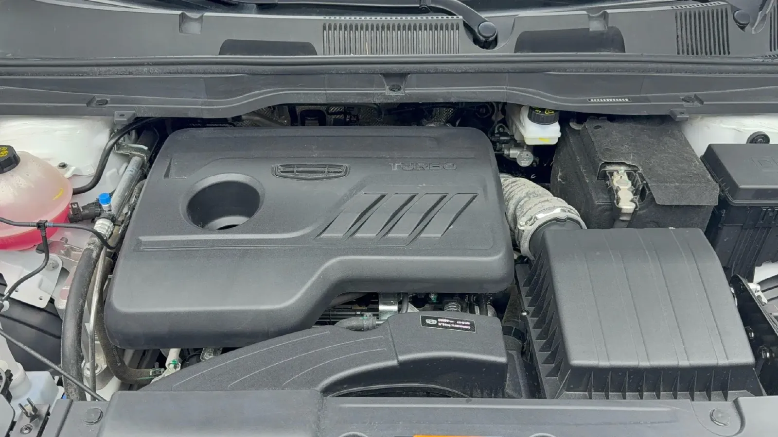 2021 Geely Coolray 1.4T 141HP L4 6DCT,autocango,china used car exporter,china ev exporter,chinese used car exporter,chinese used ev exporter