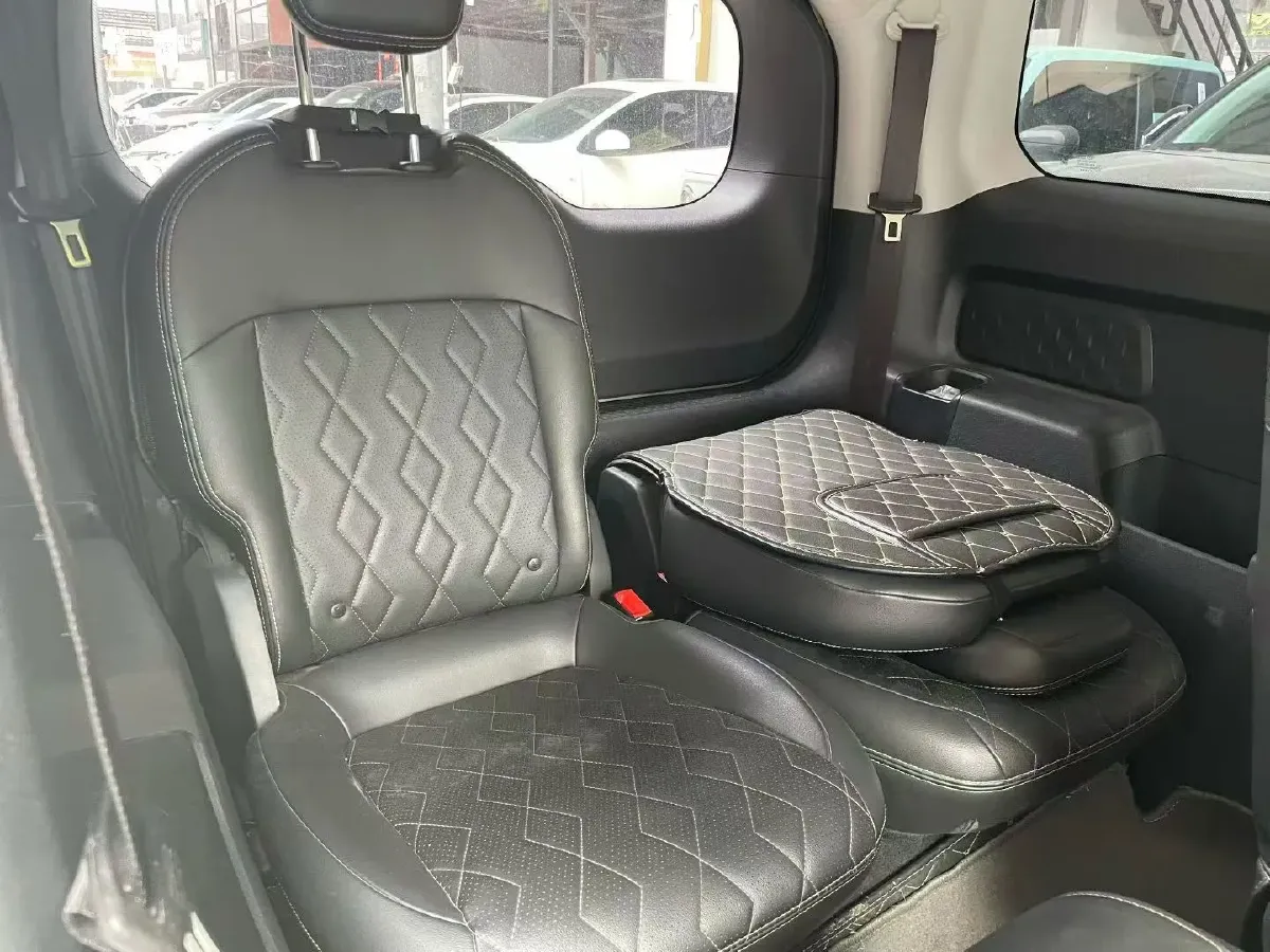 2023 BaoJun KiWi EV BEV 31.9KWH,autocango,china used car exporter,china ev exporter,chinese used car exporter,chinese used ev exporter