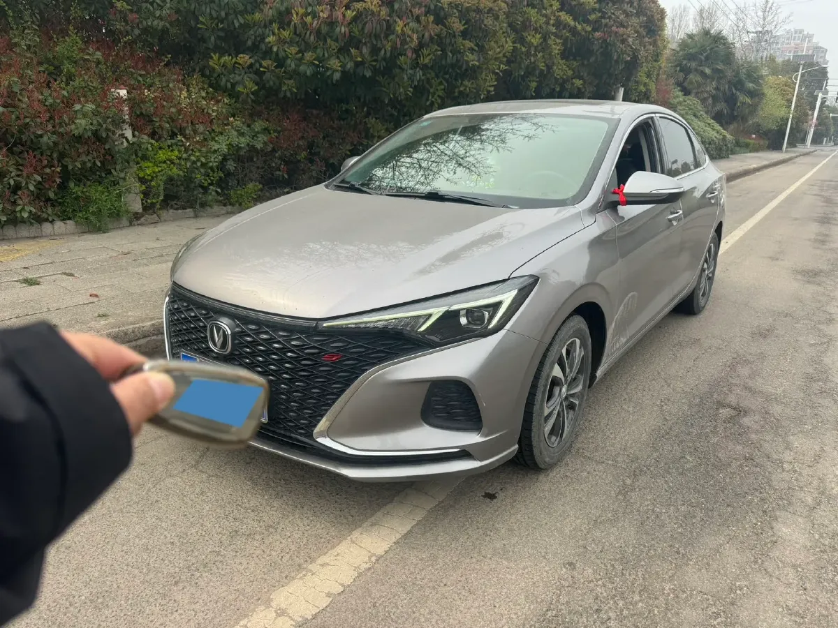 2020 ChangAn Eado 1.4T 158HP L4 7DCT,autocango,china used car exporter,china ev exporter,chinese used car exporter,chinese used ev exporter