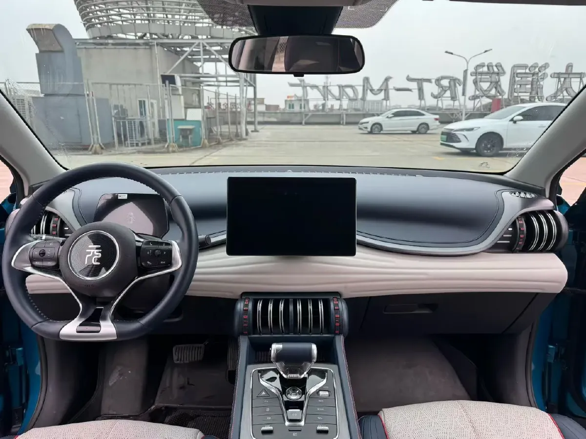 2022 Hycan Z03 BEV 64.23KWH,autocango,china used car exporter,china ev exporter,chinese used car exporter,chinese used ev exporter