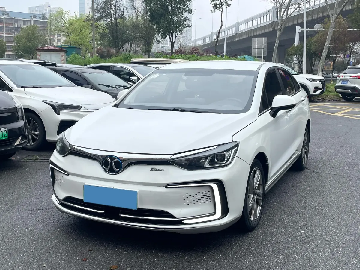 2018 BeiJing Auto EU5 BEV 53.66KWH,autocango,china used car exporter,china ev exporter,chinese used car exporter,chinese used ev exporter