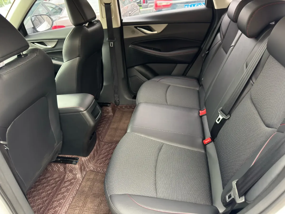 2023 Chery Arrizo 5 Plus 1.5L 120HP L4 CVT,autocango,china used car exporter,china ev exporter,chinese used car exporter,chinese used ev exporter