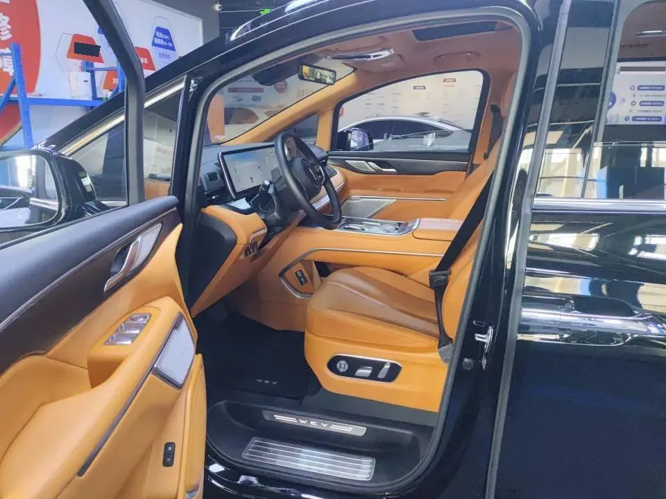 2024 Voyah ZhuiGuang 1.5T 136HP L4 PHEV 43KWH,autocango,china used car exporter,china ev exporter,chinese used car exporter,chinese used ev exporter