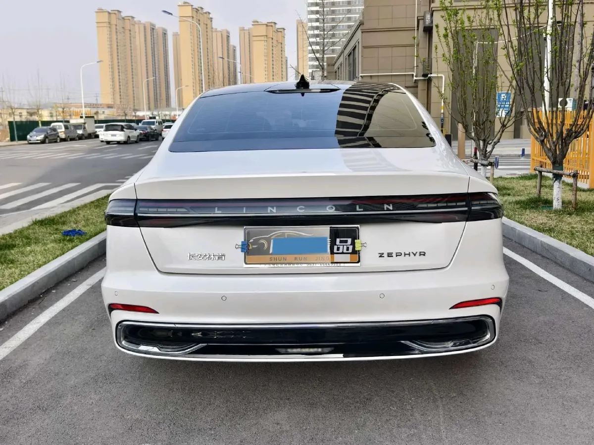 2025 Lincoln Z 2.0T 261HP L4 8AT,autocango,china used car exporter,china ev exporter,chinese used car exporter,chinese used ev exporter