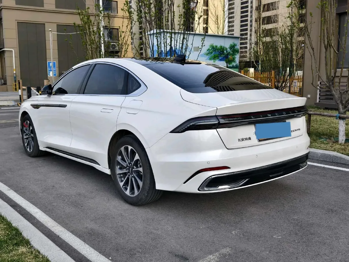 2025 Lincoln Z 2.0T 261HP L4 8AT,autocango,china used car exporter,china ev exporter,chinese used car exporter,chinese used ev exporter