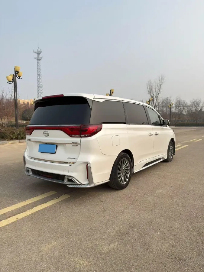 2021 GAC Trumpchi M8 2.0T 252HP L4 8AT,autocango,china used car exporter,china ev exporter,chinese used car exporter,chinese used ev exporter