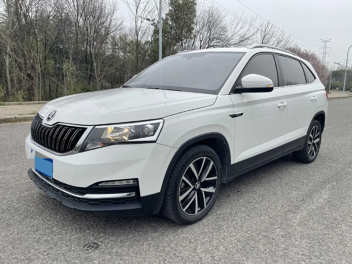 2022 Skoda Kamiq 1.5L 112HP L4 6AT,autocango,china used car exporter,china ev exporter,chinese used car exporter,chinese used ev exporter