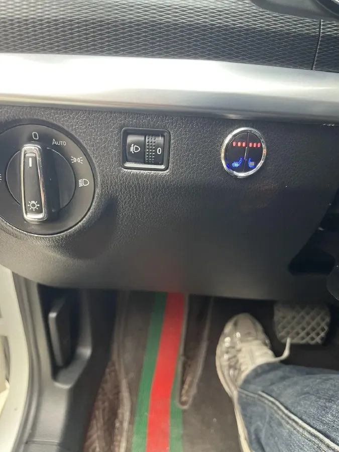 2022 Skoda Kamiq 1.5L 112HP L4 6AT,autocango,china used car exporter,china ev exporter,chinese used car exporter,chinese used ev exporter