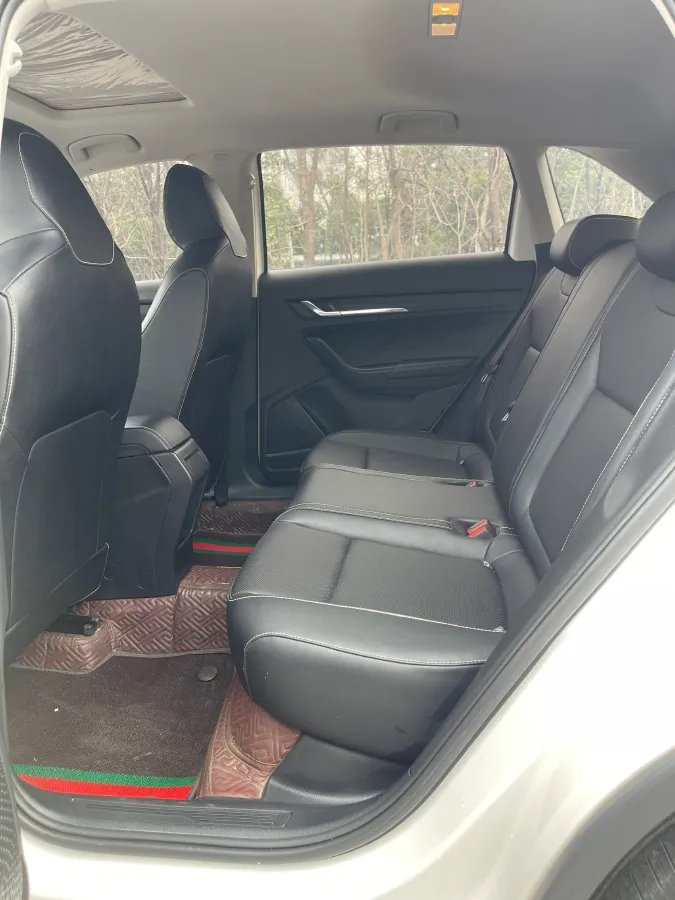 2022 Skoda Kamiq 1.5L 112HP L4 6AT,autocango,china used car exporter,china ev exporter,chinese used car exporter,chinese used ev exporter