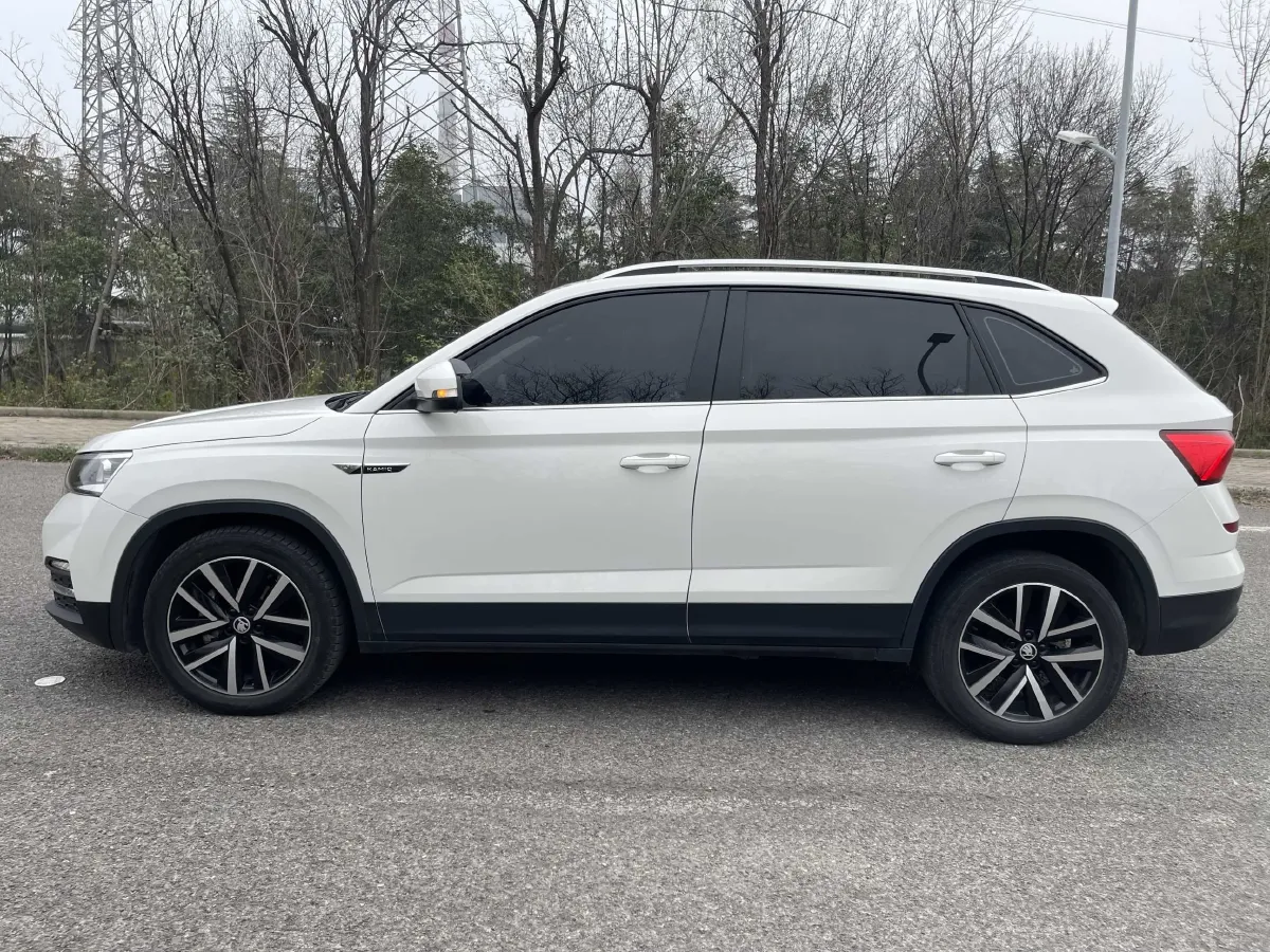 2022 Skoda Kamiq 1.5L 112HP L4 6AT,autocango,china used car exporter,china ev exporter,chinese used car exporter,chinese used ev exporter
