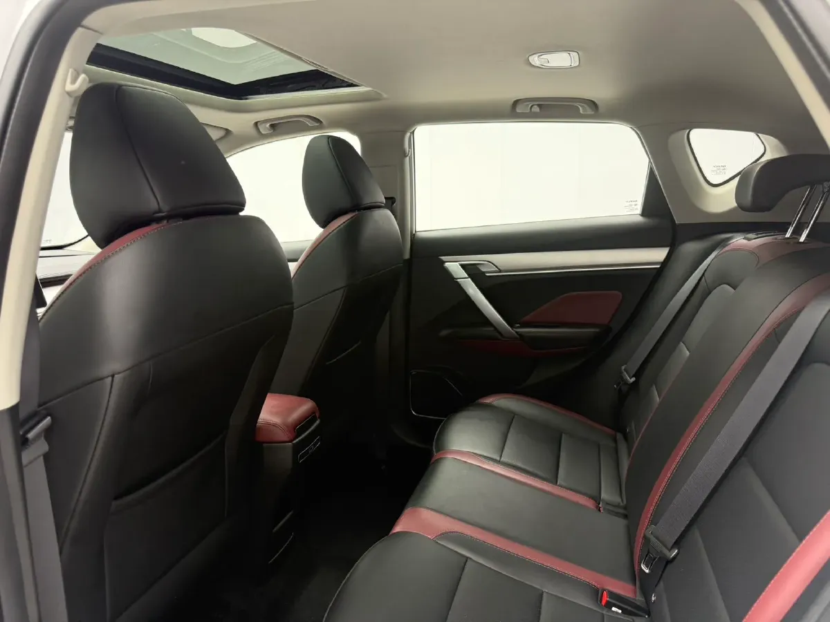 2021 Geely Coolray 1.4T 141HP L4 6DCT,autocango,china used car exporter,china ev exporter,chinese used car exporter,chinese used ev exporter