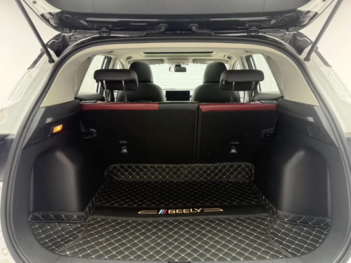 2021 Geely Coolray 1.4T 141HP L4 6DCT,autocango,china used car exporter,china ev exporter,chinese used car exporter,chinese used ev exporter