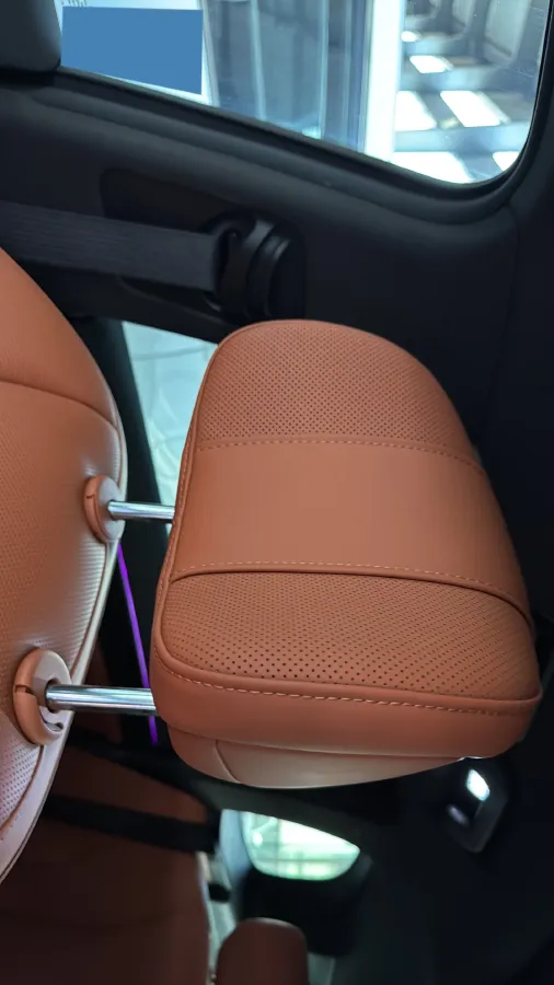 2024 AITO AITO M7 1.5T 152HP L4 REEV 38.5KWH,autocango,china used car exporter,china ev exporter,chinese used car exporter,chinese used ev exporter