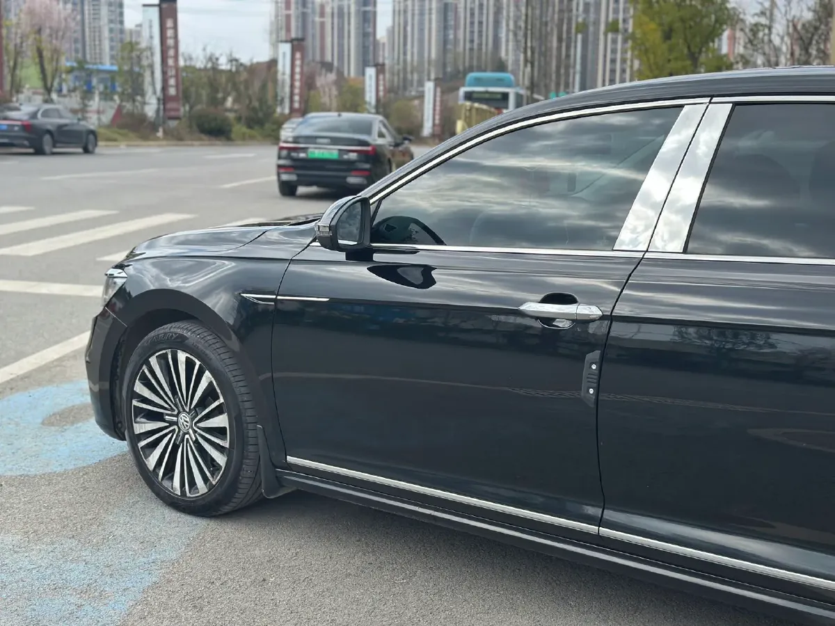 2019 Volvo V40 1.5T 152HP L4 6AT,autocango,china used car exporter,china ev exporter,chinese used car exporter,chinese used ev exporter