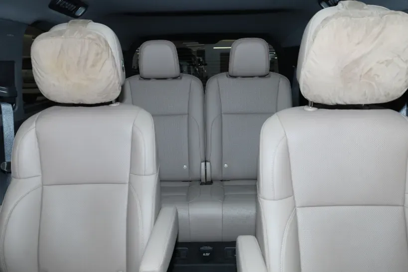 2025 Li L9 Range Extended 154HP REEV,autocango,china used car exporter,china ev exporter,chinese used car exporter,chinese used ev exporter