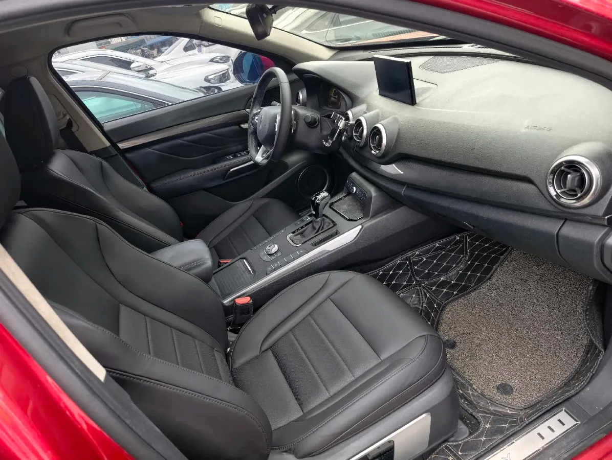 2017 WEY VV7 2.0T 234HP L4 7DCT,autocango,china used car exporter,china ev exporter,chinese used car exporter,chinese used ev exporter