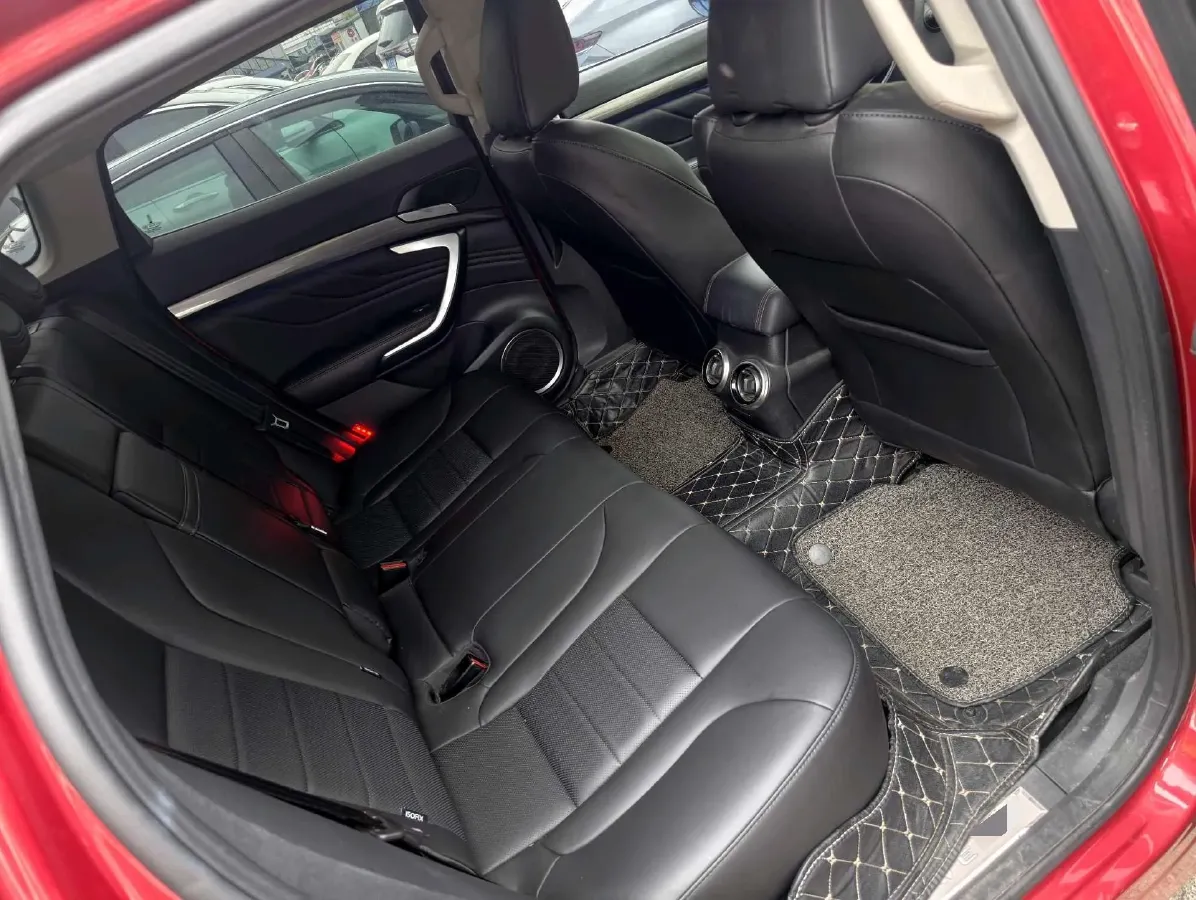 2017 WEY VV7 2.0T 234HP L4 7DCT,autocango,china used car exporter,china ev exporter,chinese used car exporter,chinese used ev exporter