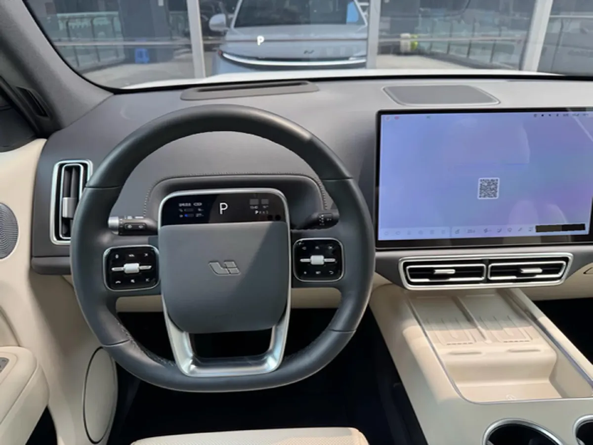 2024 Li L8 Range Extended 154HP REEV 42.8KWH,autocango,china used car exporter,china ev exporter,chinese used car exporter,chinese used ev exporter