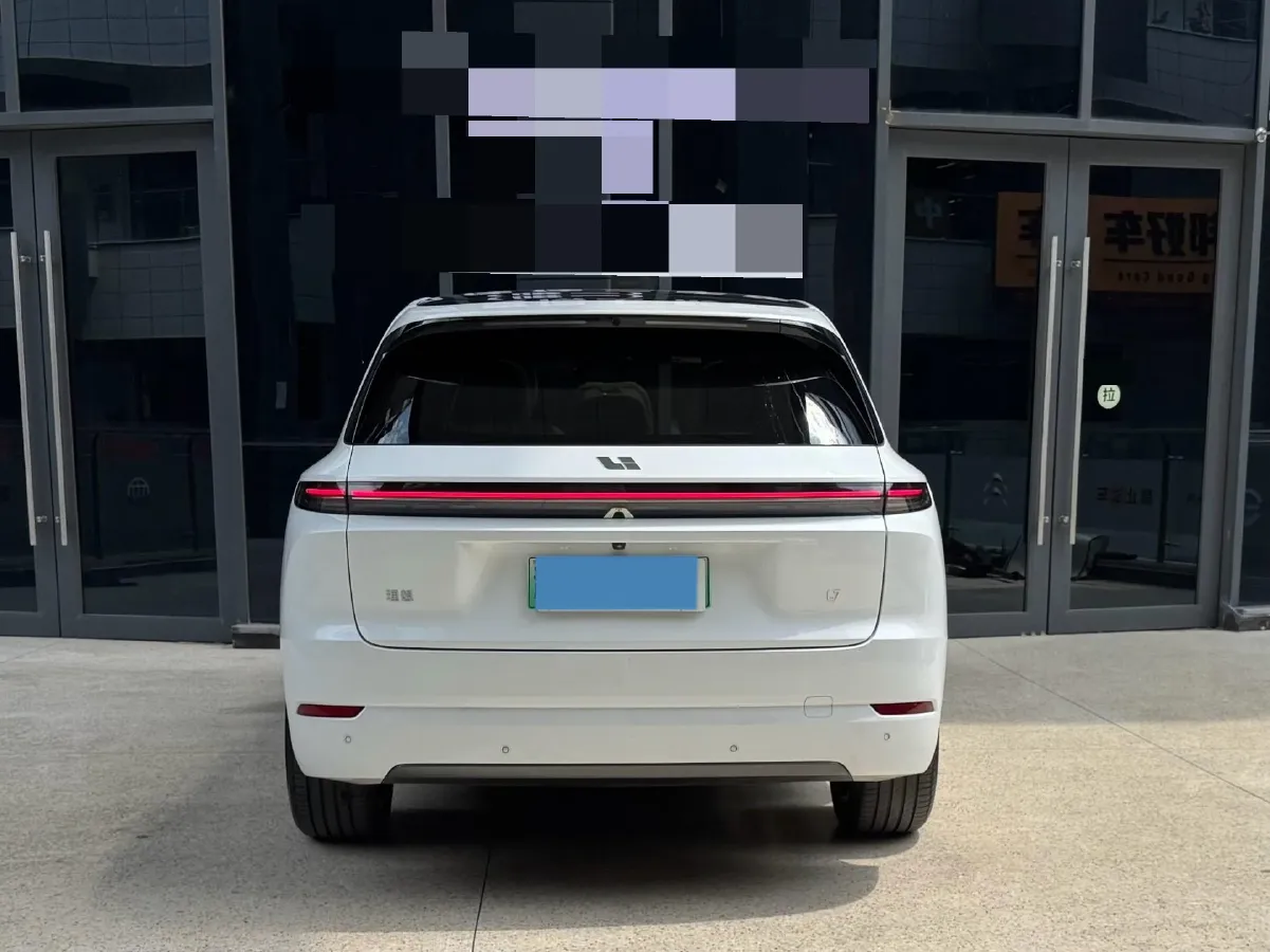2024 Li L8 Range Extended 154HP REEV 42.8KWH,autocango,china used car exporter,china ev exporter,chinese used car exporter,chinese used ev exporter