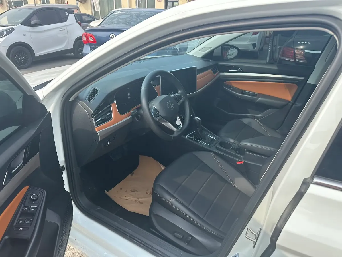2023 Volkswagen Bora 1.2T 116HP L4 7DCT,autocango,china used car exporter,china ev exporter,chinese used car exporter,chinese used ev exporter