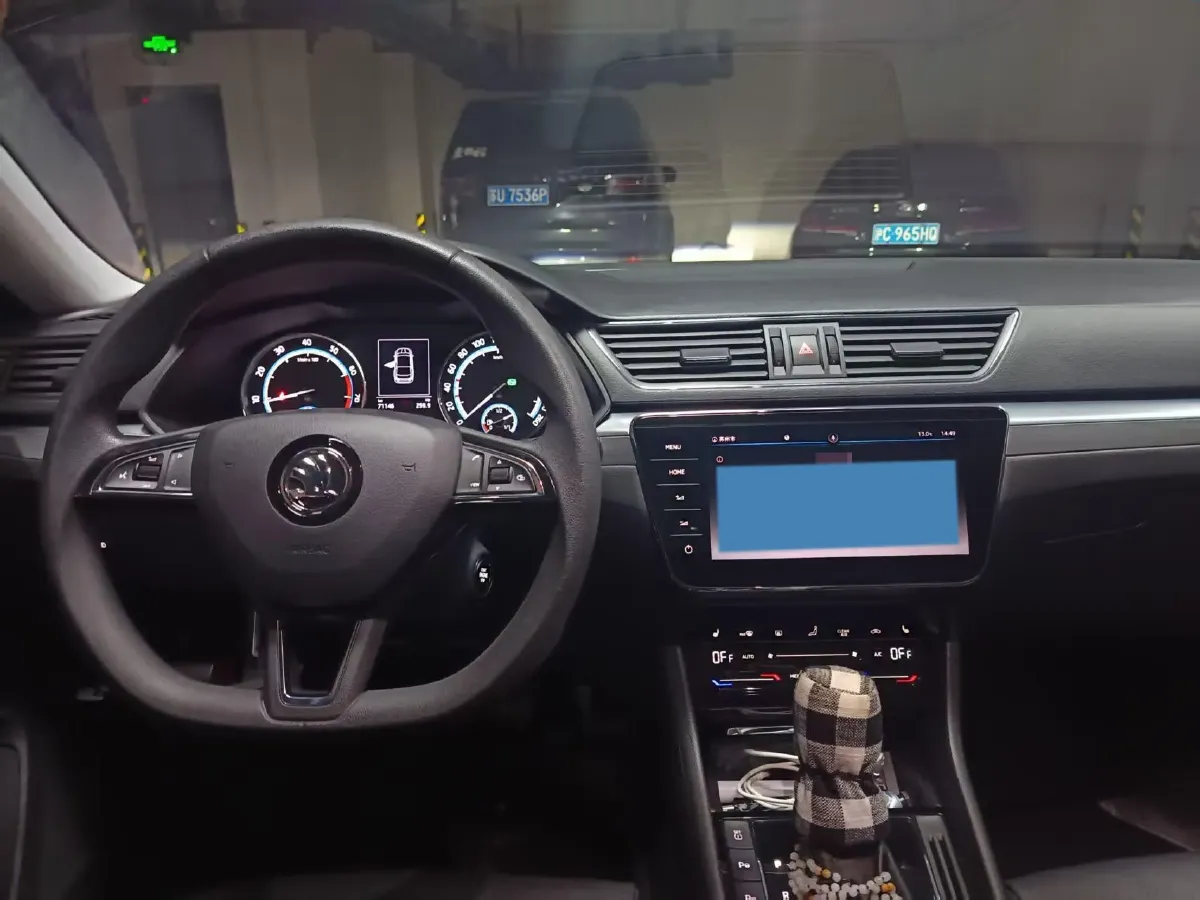 2021 Skoda Superb 1.4T 150HP L4 7DCT,autocango,china used car exporter,china ev exporter,chinese used car exporter,chinese used ev exporter