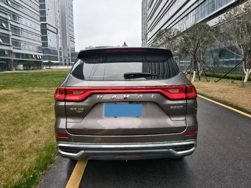 2021 Haval M6 1.5T 150HP L4 7DCT,autocango,china used car exporter,china ev exporter,chinese used car exporter,chinese used ev exporter