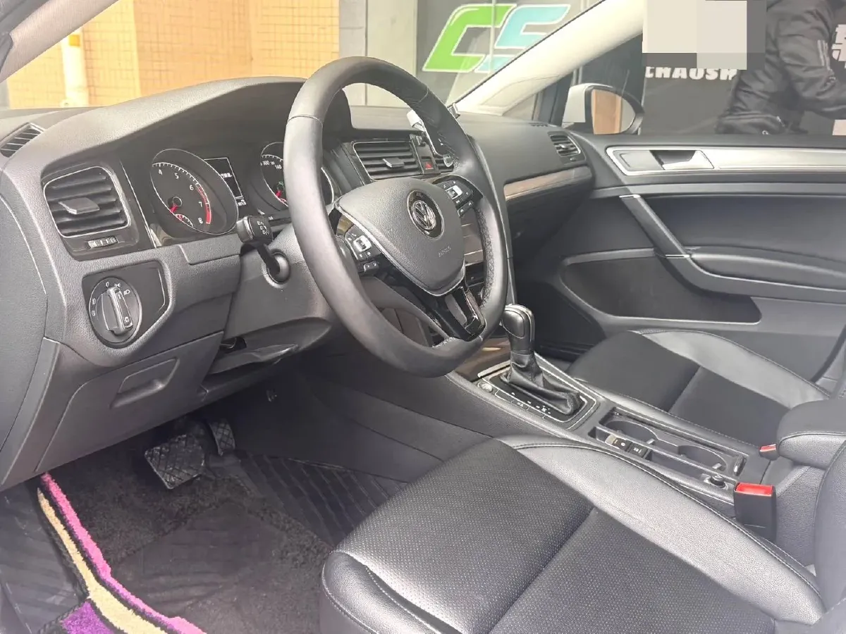 2020 Volkswagen Golf 1.2T 116HP L4 7DCT,autocango,china used car exporter,china ev exporter,chinese used car exporter,chinese used ev exporter