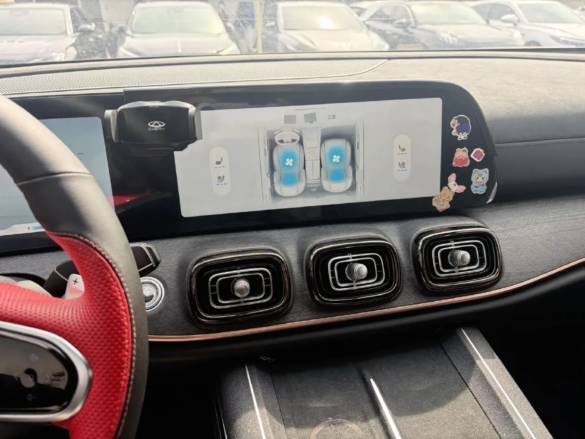 2023 Chery Tiggo 9 2.0T 261HP L4 7DCT,autocango,china used car exporter,china ev exporter,chinese used car exporter,chinese used ev exporter