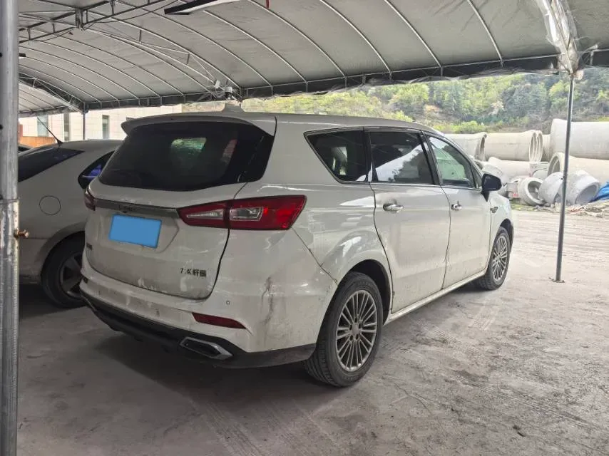 2017 LiFan XuanLang 1.8L 133HP L4 5MT,autocango,china used car exporter,china ev exporter,chinese used car exporter,chinese used ev exporter