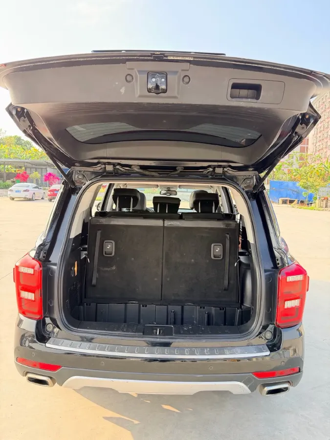 2017 GAC Trumpchi GS8 2.0T 201HP L4 6AT,autocango,china used car exporter,china ev exporter,chinese used car exporter,chinese used ev exporter