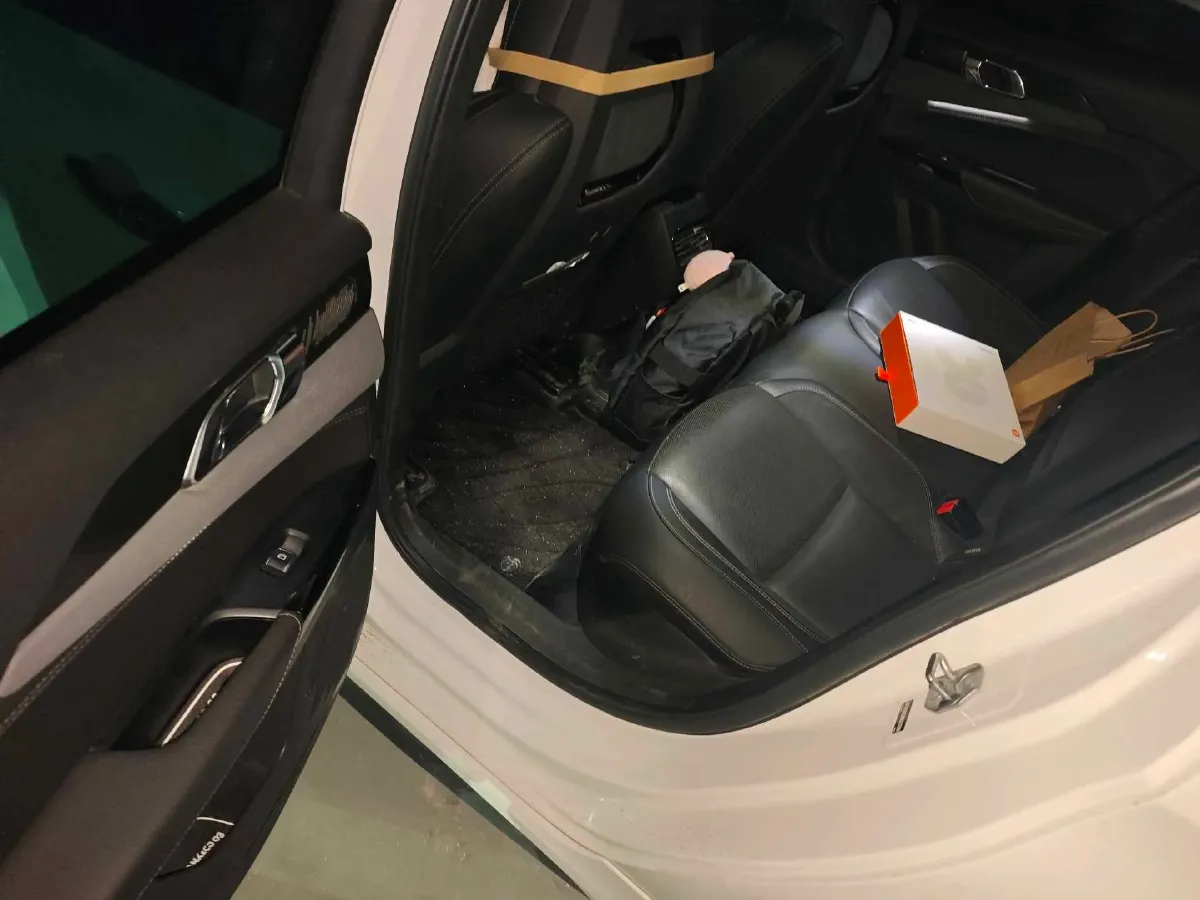 2021 LYNK&CO 03 1.5T 180HP L3 7DCT,autocango,china used car exporter,china ev exporter,chinese used car exporter,chinese used ev exporter