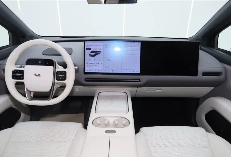 2025 Li i6 BEV,autocango,china used car exporter,china ev exporter,chinese used car exporter,chinese used ev exporter