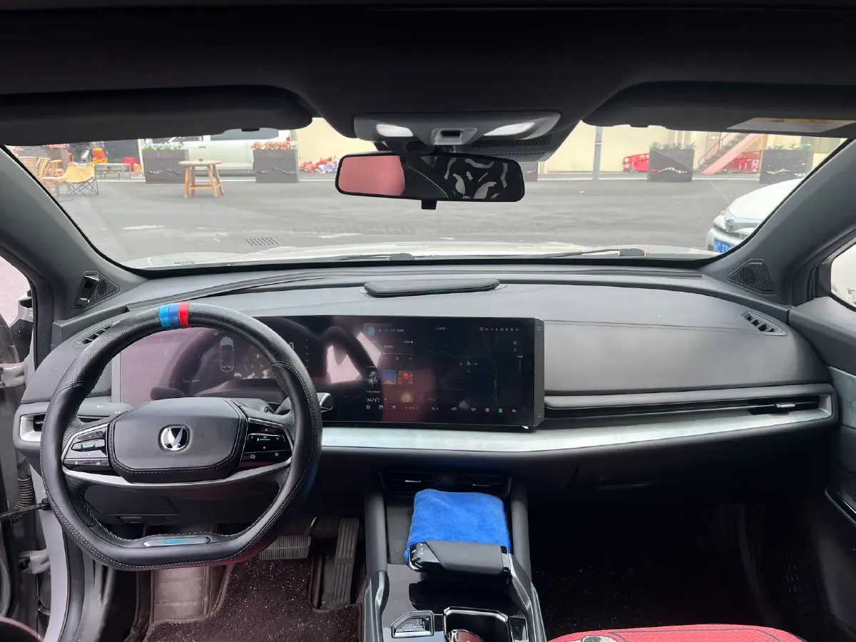 2023 ChangAn UNI-T 1.5T 188HP L4 7DCT,autocango,china used car exporter,china ev exporter,chinese used car exporter,chinese used ev exporter