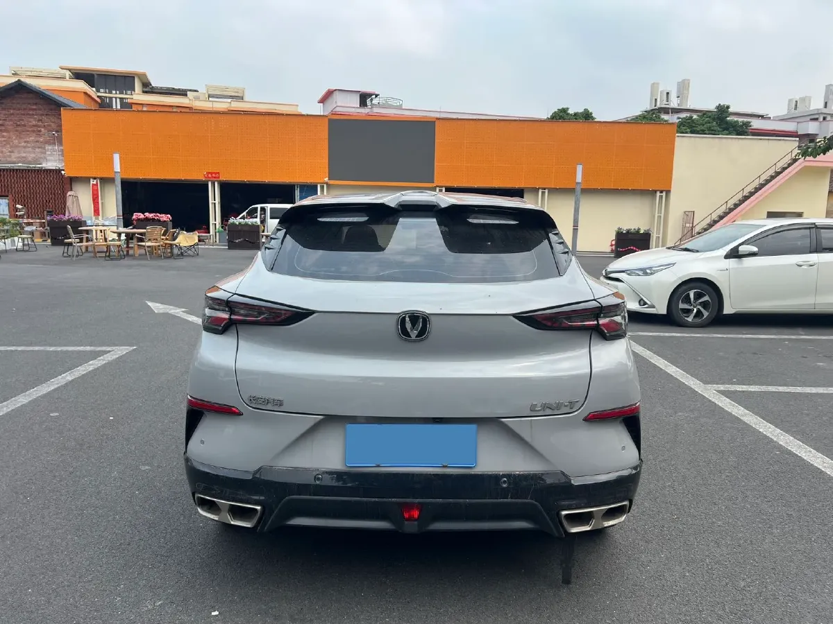 2023 ChangAn UNI-T 1.5T 188HP L4 7DCT,autocango,china used car exporter,china ev exporter,chinese used car exporter,chinese used ev exporter