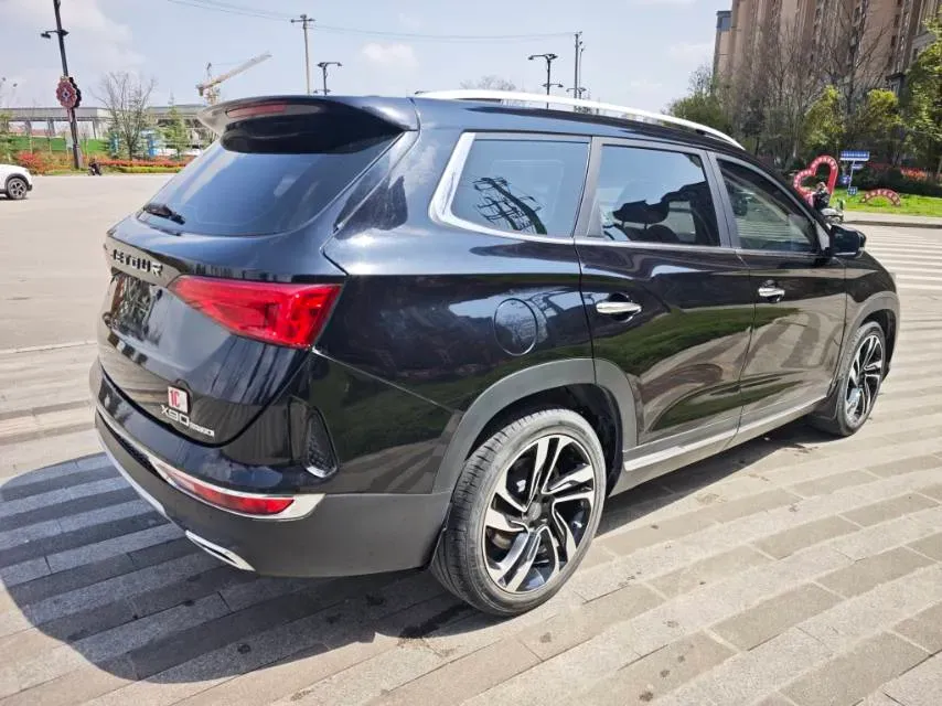 2019 Jetour X90 1.6T 197HP L4 7DCT,autocango,china used car exporter,china ev exporter,chinese used car exporter,chinese used ev exporter