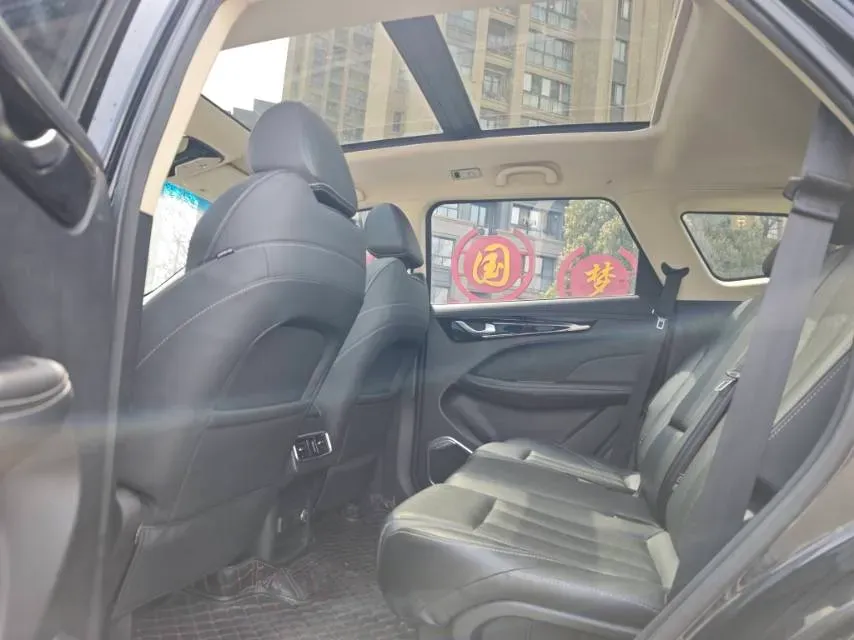 2019 Jetour X90 1.6T 197HP L4 7DCT,autocango,china used car exporter,china ev exporter,chinese used car exporter,chinese used ev exporter
