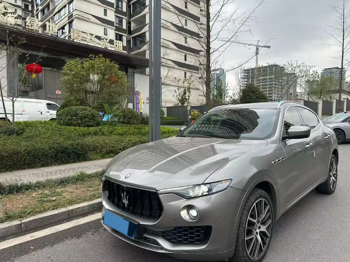 2018 Jaguar XJ 3.0T 340HP V6 8AT,autocango,china used car exporter,china ev exporter,chinese used car exporter,chinese used ev exporter