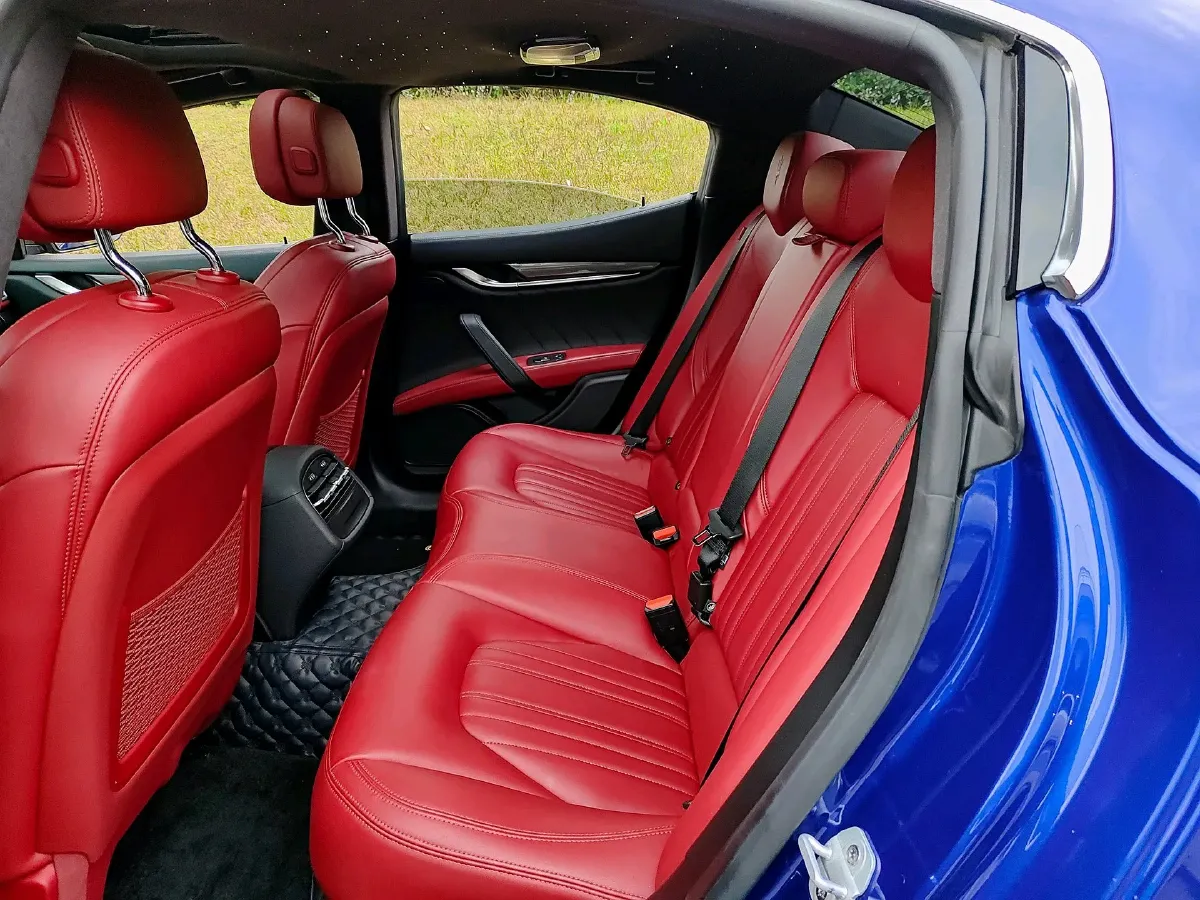 2019 Maserati Ghibli 3.0T 350HP V6 8AT,autocango,china used car exporter,china ev exporter,chinese used car exporter,chinese used ev exporter