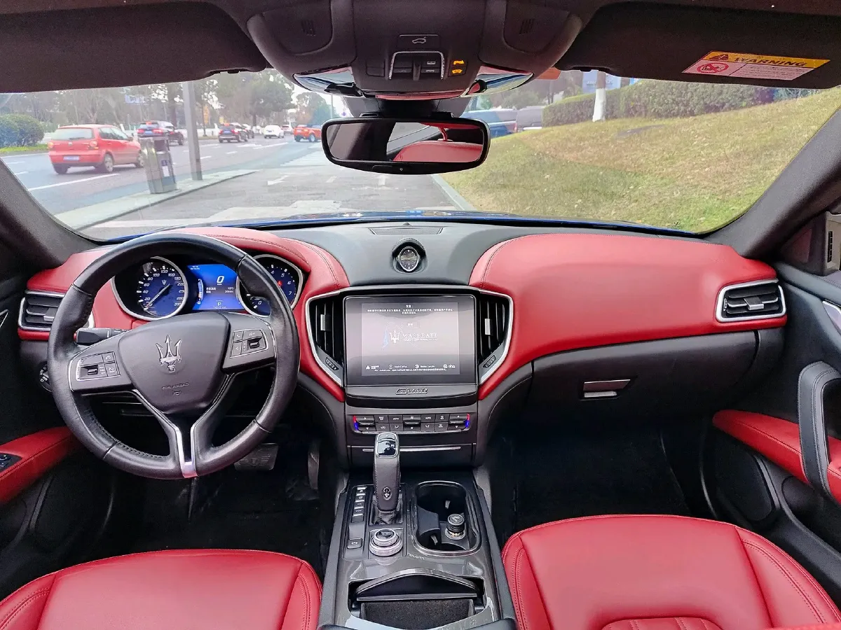 2019 Maserati Ghibli 3.0T 350HP V6 8AT,autocango,china used car exporter,china ev exporter,chinese used car exporter,chinese used ev exporter